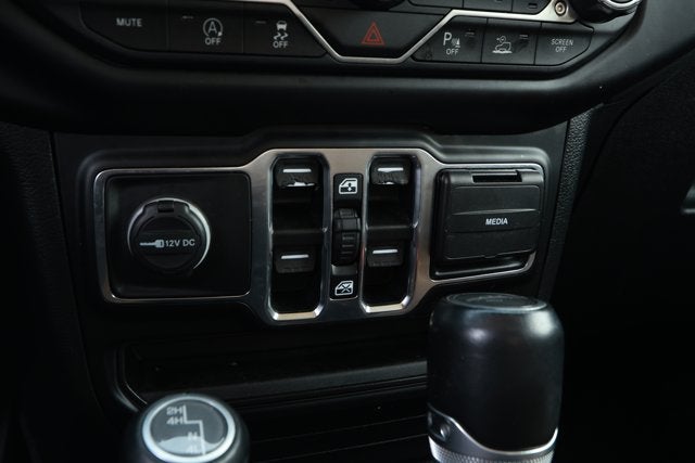 2020 Jeep Gladiator Overland 4x4