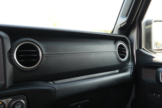 2020 Jeep Gladiator Overland 4x4