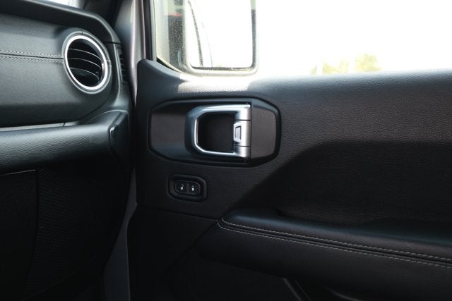 2020 Jeep Gladiator Overland 4x4