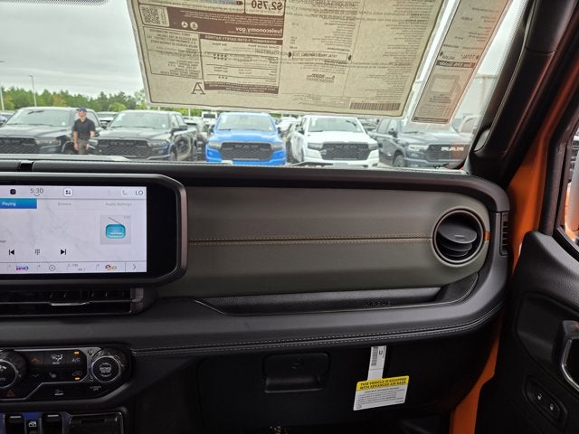 2025 Jeep Gladiator GLADIATOR MOJAVE 4X4