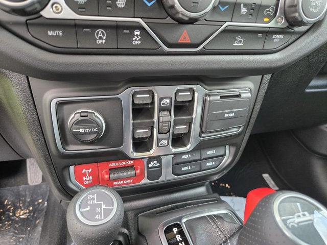 2025 Jeep Gladiator GLADIATOR MOJAVE 4X4