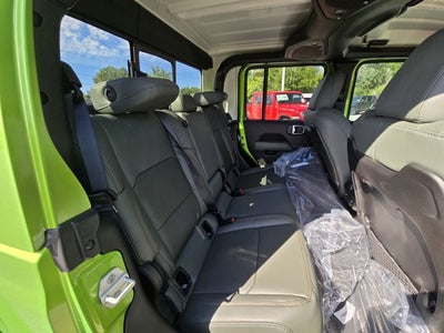 2025 Jeep Gladiator GLADIATOR MOJAVE 4X4