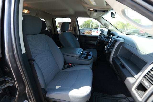 2017 RAM 1500 Express Quad Cab 4x2 6'4' Box