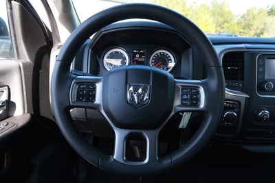 2024 RAM 1500 Classic SLT Quad Cab 4x2 6'4' Box