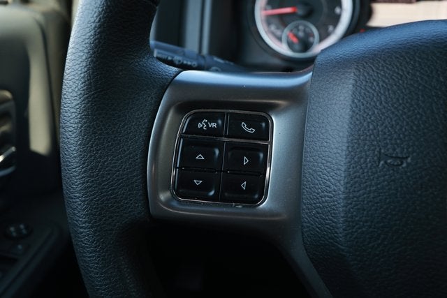 2024 RAM 1500 Classic SLT Quad Cab 4x2 6'4' Box