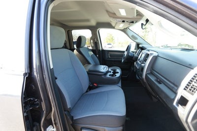 2024 RAM 1500 Classic SLT Quad Cab 4x2 6'4' Box