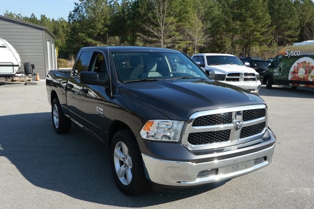 2024 RAM 1500 Classic SLT Quad Cab 4x2 6'4' Box