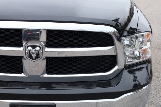 2024 RAM 1500 Classic SLT Quad Cab 4x2 6'4' Box