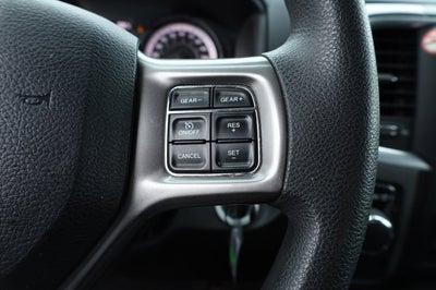 2024 RAM 1500 Classic SLT Quad Cab 4x2 6'4' Box