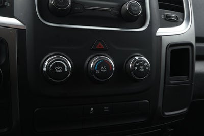 2024 RAM 1500 Classic SLT Quad Cab 4x2 6'4' Box