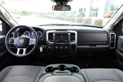 2024 RAM 1500 Classic SLT Quad Cab 4x2 6'4' Box