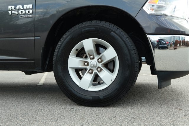 2024 RAM 1500 Classic SLT Quad Cab 4x2 6'4' Box