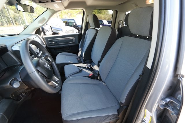 2024 RAM 1500 Classic SLT Quad Cab 4x2 6'4' Box