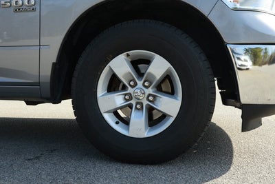 2024 RAM 1500 Classic SLT Quad Cab 4x2 6'4' Box