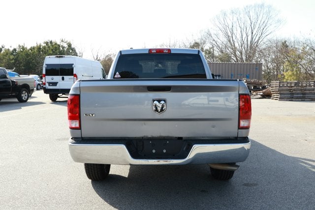 2024 RAM 1500 Classic SLT Quad Cab 4x2 6'4' Box