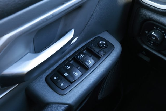 2021 RAM 1500 Big Horn Quad Cab 4x2 6'4' Box