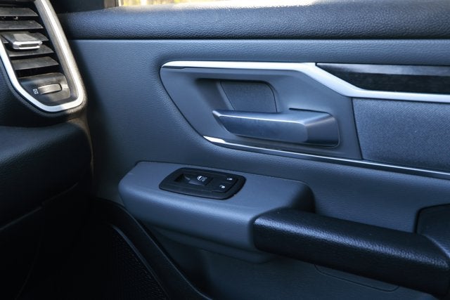 2021 RAM 1500 Big Horn Quad Cab 4x2 6'4' Box