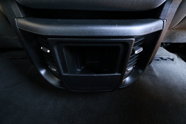 2021 RAM 1500 Big Horn Quad Cab 4x2 6'4' Box