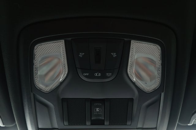 2020 RAM 1500 Big Horn Quad Cab 4x2 6'4' Box