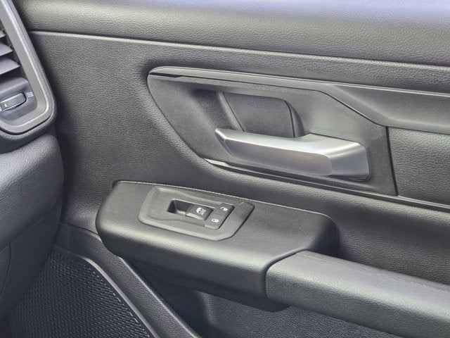 2026 RAM Ram 1500 RAM 1500 TRADESMAN CREW CAB 4X2 5'7' BOX