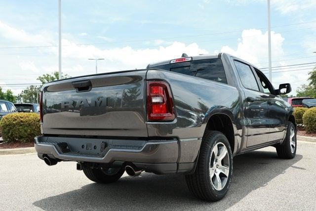 2026 RAM Ram 1500 RAM 1500 EXPRESS CREW CAB 4X2 5'7' BOX