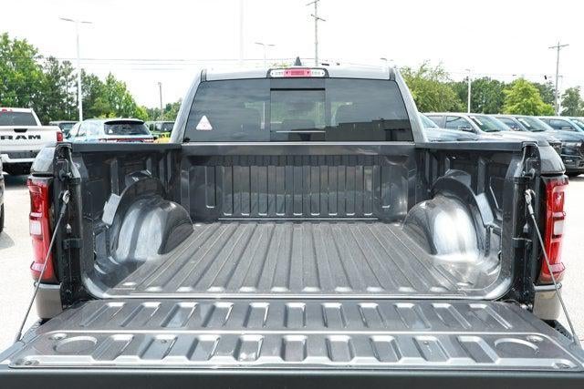 2026 RAM Ram 1500 RAM 1500 EXPRESS CREW CAB 4X2 5'7' BOX