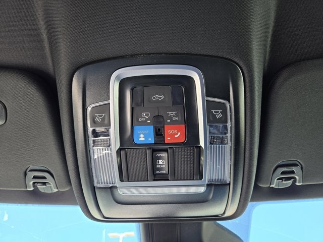 2026 RAM Ram 1500 RAM 1500 LARAMIE CREW CAB 4X2 5'7' BOX