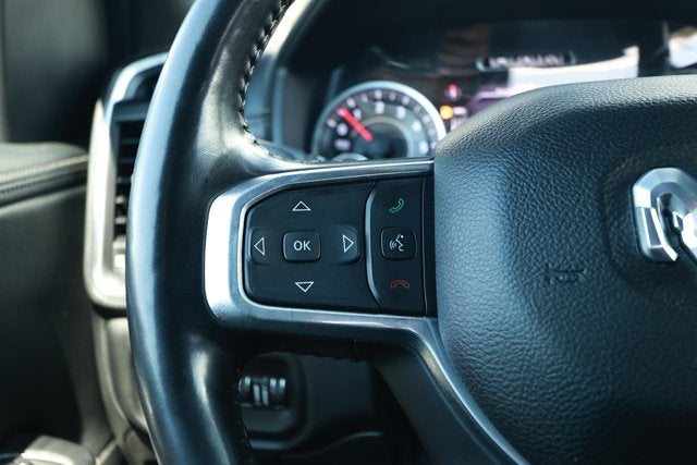2021 RAM 1500 Laramie Crew Cab 4x2 5'7' Box