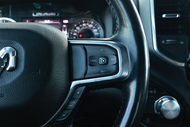 2021 RAM 1500 Laramie Crew Cab 4x2 5'7' Box