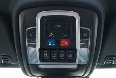 2021 RAM 1500 Laramie Crew Cab 4x2 5'7' Box