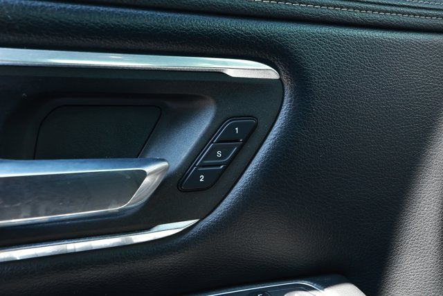 2021 RAM 1500 Laramie Crew Cab 4x2 5'7' Box