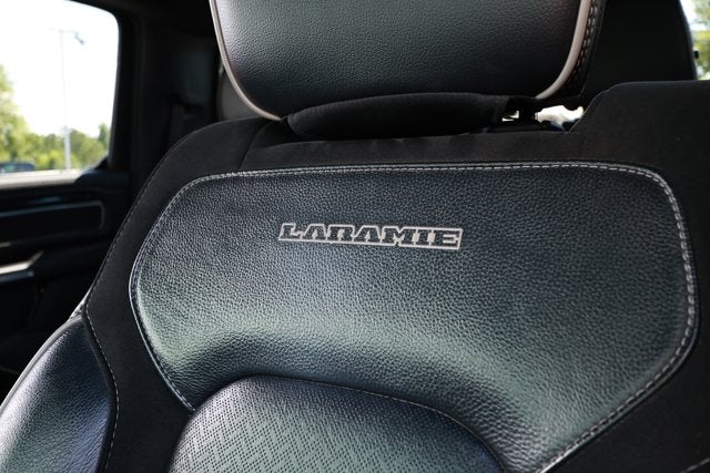 2021 RAM 1500 Laramie Crew Cab 4x2 5'7' Box
