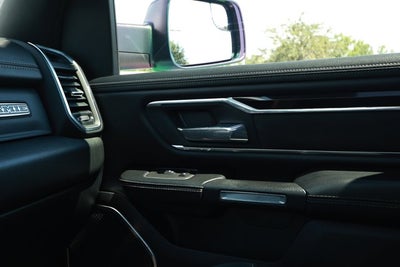 2021 RAM 1500 Laramie Crew Cab 4x2 5'7' Box