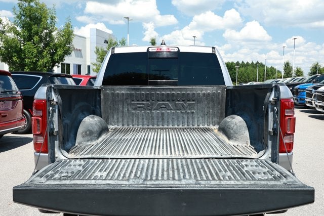 2021 RAM 1500 Laramie Crew Cab 4x2 5'7' Box