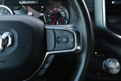 2024 RAM 1500 Laramie Crew Cab 4x2 5'7' Box