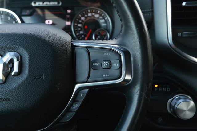 2024 RAM 1500 Laramie Crew Cab 4x2 5'7' Box