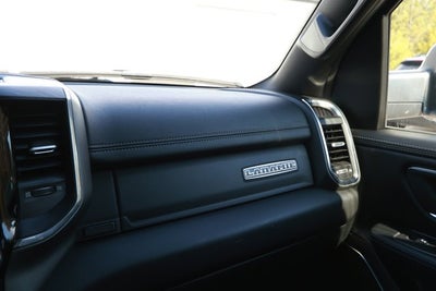 2024 RAM 1500 Laramie Crew Cab 4x2 5'7' Box