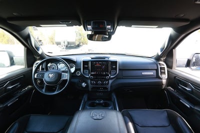 2024 RAM 1500 Laramie Crew Cab 4x2 5'7' Box