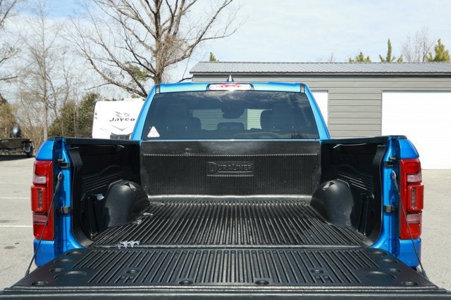 2024 RAM 1500 Laramie Crew Cab 4x2 5'7' Box