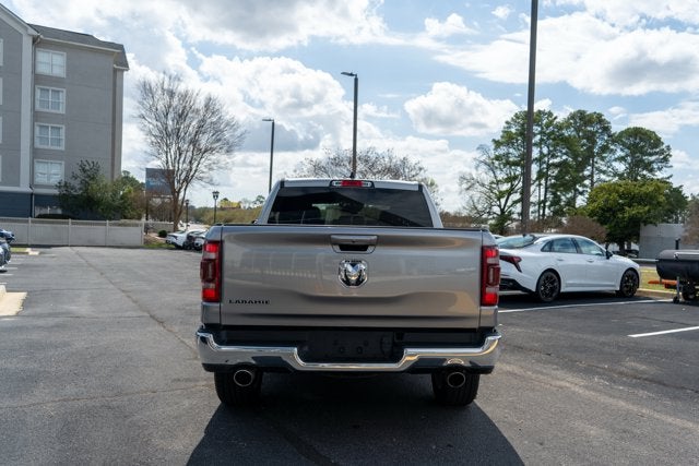 2024 RAM 1500 Laramie Crew Cab 4x2 5'7' Box
