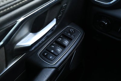 2024 RAM 1500 Laramie Crew Cab 4x2 5'7' Box