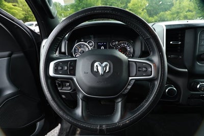2021 RAM 1500 Big Horn Quad Cab 4x4 6'4' Box