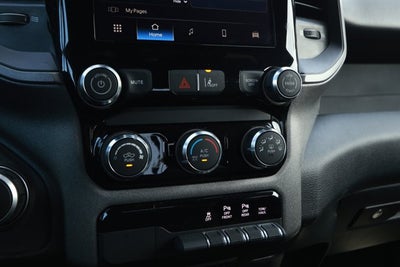 2025 RAM 1500 Tradesman Crew Cab 4x4 5'7' Box