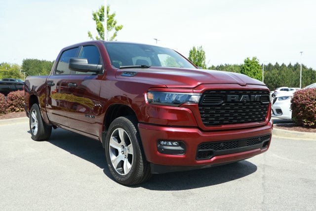 2025 RAM 1500 Tradesman Crew Cab 4x4 5'7' Box