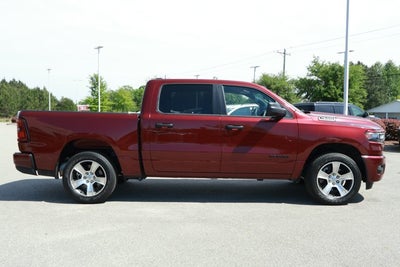2025 RAM 1500 Tradesman Crew Cab 4x4 5'7' Box