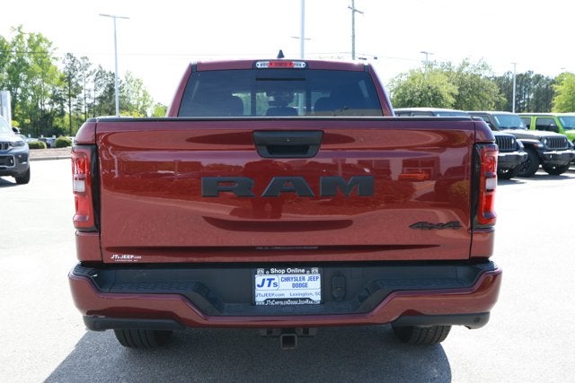 2025 RAM 1500 Tradesman Crew Cab 4x4 5'7' Box