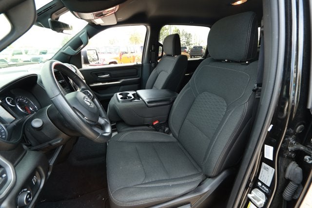 2025 RAM 1500 Tradesman Crew Cab 4x4 5'7' Box