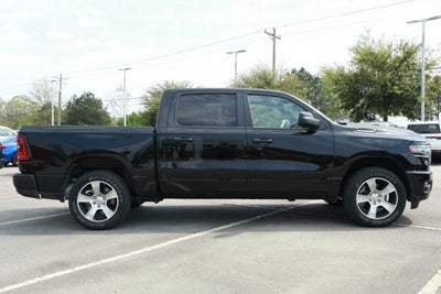 2025 RAM 1500 Tradesman Crew Cab 4x4 5'7' Box