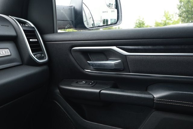 2022 RAM 1500 Big Horn Crew Cab 4x4 6'4' Box