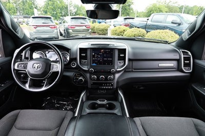 2022 RAM 1500 Big Horn Crew Cab 4x4 6'4' Box
